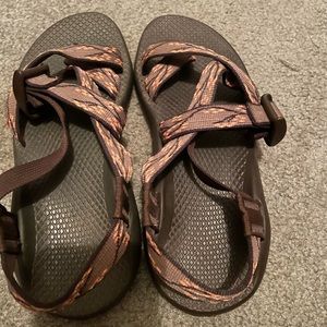 Chacos size 7 like new